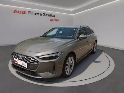 Usata Audi A5 Advanced 204 CV (150 kW) 2025 Grigio chronos metallizzato Station wagon