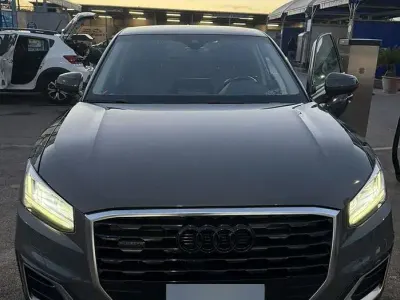 Usata Audi Q2 150 CV (110 kW) 2018 Grigio SUV
