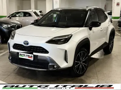 Usata Toyota Yaris Cross 92 CV (67 kW) 2022 Bianco SUV