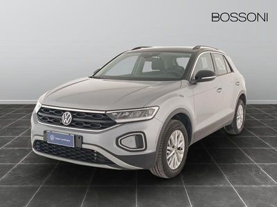Usata VW T-Roc Life 150 CV (110 kW) 2024 Grigio SUV
