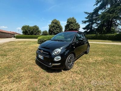 Używany Fiat 500 Dolcevita 58 KM (42 kW) 2022 Czarny Kabriolet