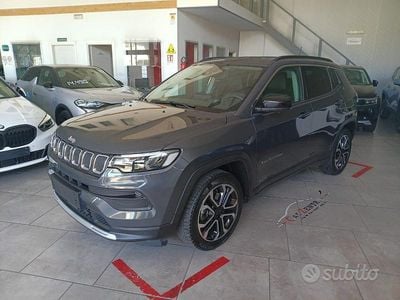 Begagnad Jeep Compass Limited 130 HK (95 kW) 2023 Grå SUV