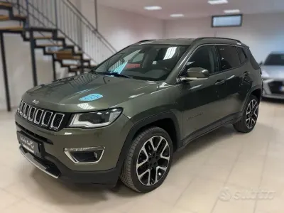 Usata Jeep Compass Limited 140 CV (102 kW) 2019 Verde SUV