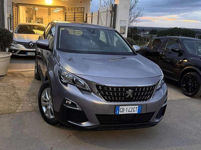 Usata Peugeot 3008 Active 131 CV (96 kW) 2020 Argento metallizzato SUV