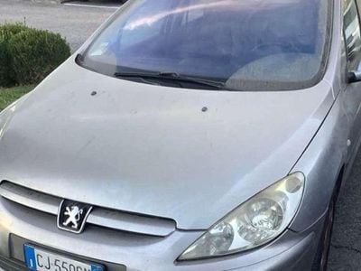 Usata Peugeot 307 90 CV (66 kW) 2004 Grigio Station wagon