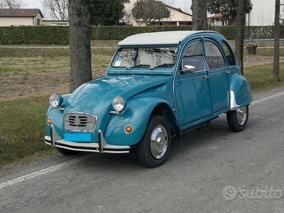 Usata Citroën 2CV 29 CV (21 kW) 1981 Blu Berlina