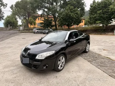 Usata Renault Mégane Cabriolet 110 CV (80 kW) 2016 Nero Cabrio