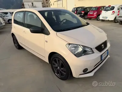 Usata Seat Mii 60 CV (44 kW) 2015 Beige Utilitaria