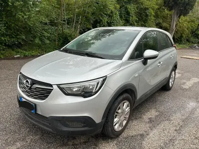 Begagnad Opel Crossland X Innovation 82 HK (60 kW) 2017 Grå SUV