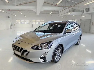 Usata Ford Focus Business Edition 120 CV (88 kW) 2020 Grigio Station wagon