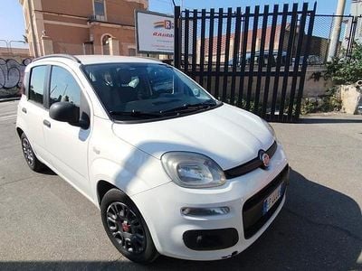 Usata Fiat Panda Easy 74 CV (54 kW) 2013 Bianco Utilitaria