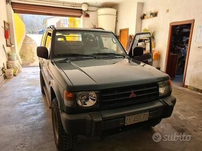 Usata Mitsubishi Pajero 1998 Verde SUV