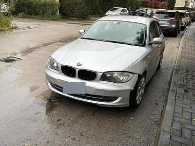 Occasion BMW 118 143 ch (105 kW) 2008 Gris Citadine