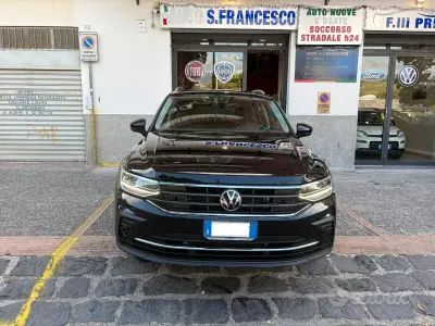Usata VW Tiguan Life 150 CV (110 kW) 2023 Nero SUV