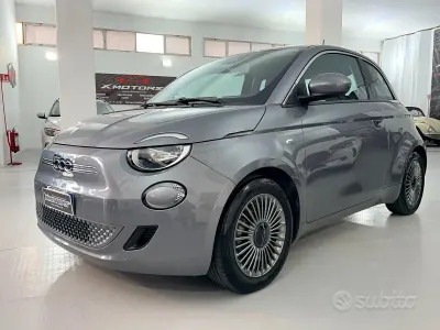 Usata Fiat 500e 42 kW (58 CV) 2020 Grigio Utilitaria