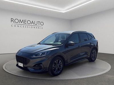 Usata Ford Kuga ST-Line 120 CV (88 kW) 2023 Grigio metallizzato SUV