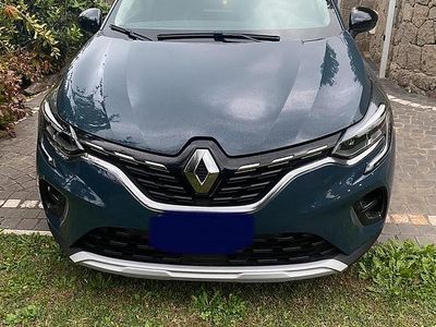 Usata Renault Captur Techno 101 CV (74 kW) 2023 Blu SUV