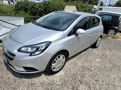 Usata Opel Corsa 90 CV (66 kW) 2018 Grigio Berlina