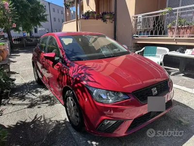 Usata Seat Ibiza 90 CV (66 kW) 2018 Rosso Utilitaria