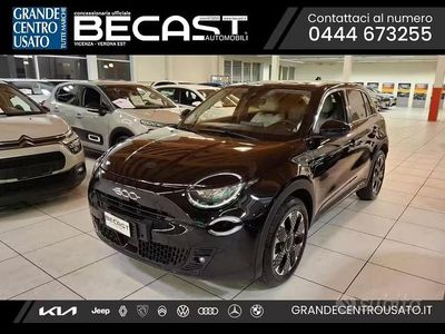 Usata Fiat 600 La Prima 101 CV (74 kW) 2025 Nero metallizzato SUV