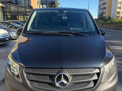 Usata Mercedes Vito 136 CV (100 kW) 2019 Nero Furgone