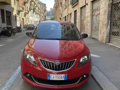 Brugt Lancia Ypsilon Gold 69 HK (50 kW) 2022 Hatchback