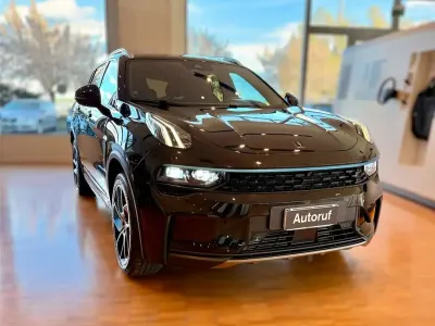 Usata Lynk & Co 01 179 CV (131 kW) 2023 Nero SUV