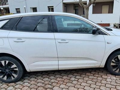 Usata Opel Grandland X 130 CV (95 kW) 2022 Bianco SUV