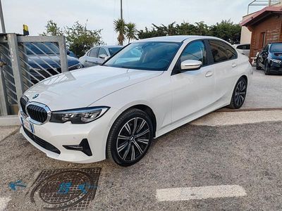 Usata BMW 320e Advantage 190 CV (139 kW) 2021 Bianco Berlina
