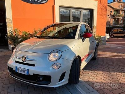 Usata Abarth 500 135 CV (99 kW) 2010 Bianco Berlina