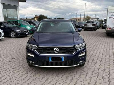 Usata VW T-Roc Business 150 CV (110 kW) 2019 Blu SUV