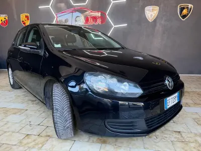 Käytetty VW Golf VI United 80 HP (58 kW) 2011 Musta Viistoperä