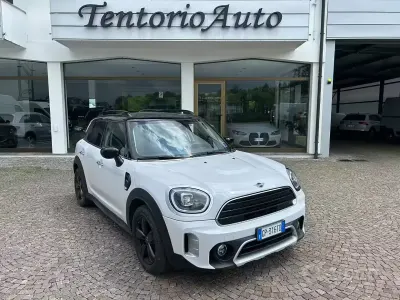 Begagnad Mini Cooper D Countryman 150 HK (110 kW) 2023 Vit SUV