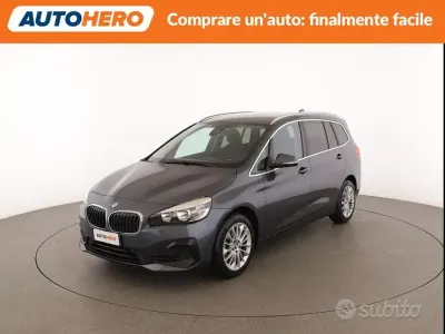 Usata BMW 218 Advantage 150 CV (110 kW) 2018 Grigio Monovolume