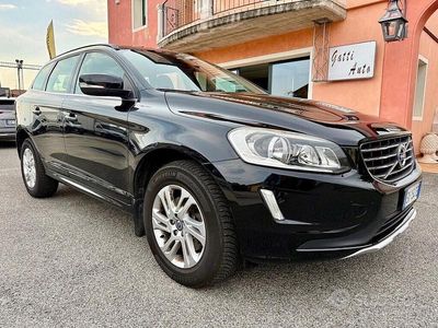 Usata Volvo XC60 Momentum 180 CV (132 kW) 2014 Nero SUV