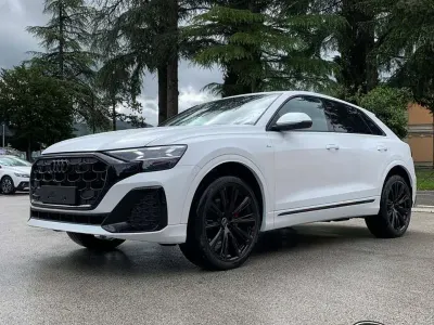 Nuova Audi Q8 S-Line 286 CV (210 kW) 2026 Bianco SUV