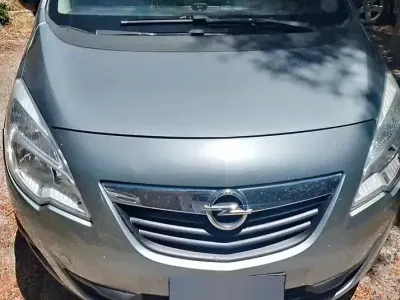 Usata Opel Meriva 95 CV (69 kW) 2012 Grigio Monovolume