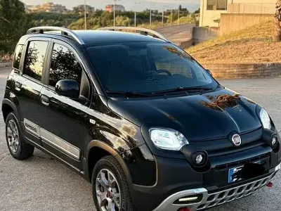 Usata Fiat Panda Cross Cross 95 CV (69 kW) 2018 Nero Utilitaria