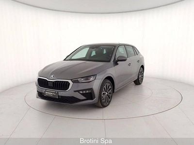 Usata Skoda Scala Style 116 CV (85 kW) 2024 Grigio metallizzato Utilitaria