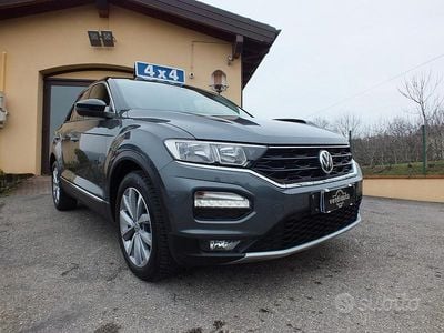 Usata VW T-Roc Style 150 CV (110 kW) 2018 Grigio tetto nero SUV
