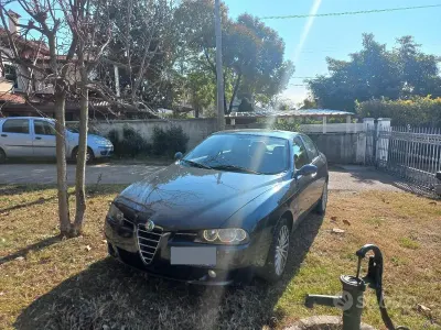 Usata Alfa Romeo 156 116 CV (85 kW) 2004 Bluazzurro Berlina