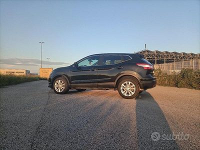 Usata Nissan Qashqai 131 CV (96 kW) 2015 Nero SUV