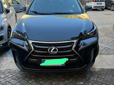 usata Lexus NX300h 