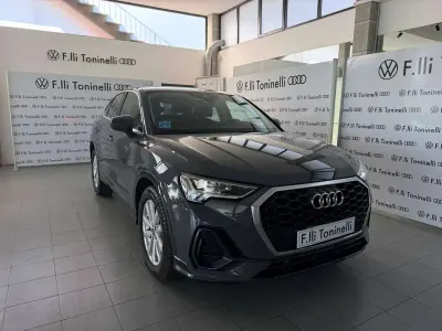 Usata Audi Q3 Sportback 150 CV (110 kW) 2023 Grigio SUV
