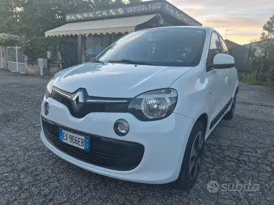 Usata Renault Twingo Life 69 CV (50 kW) 2016 Bianco Utilitaria