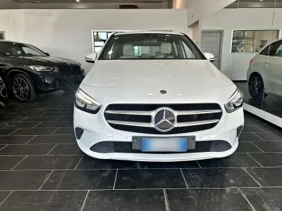 Usata Mercedes B180 116 CV (85 kW) 2019 Utilitaria