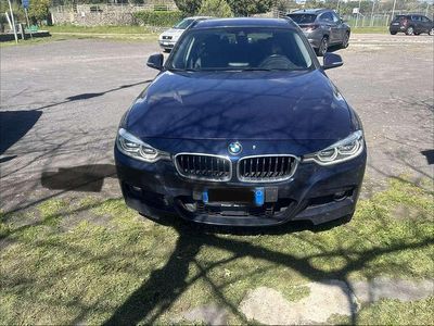 Usata BMW 320 Luxury Line 190 CV (139 kW) 2017 Blu/azzurro Station wagon