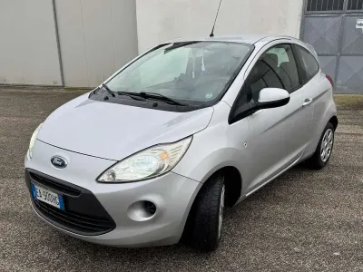 Usata Ford Ka Titanium 75 CV (55 kW) 2009 Grigio Utilitaria