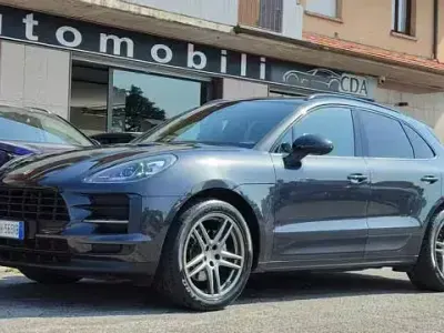 Usata Porsche Macan 245 CV (180 kW) 2021 Nero SUV