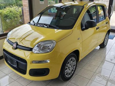 Nuova Fiat Panda 70 CV (51 kW) 2025 Giallo Utilitaria